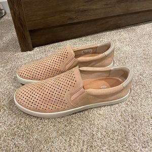 Dr Scholls Mauve Slip On Shoes